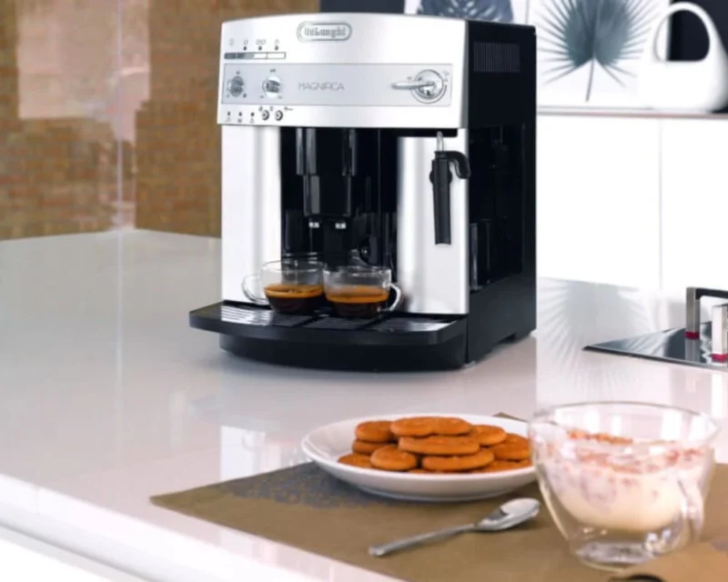 Кофемашина DeLonghi