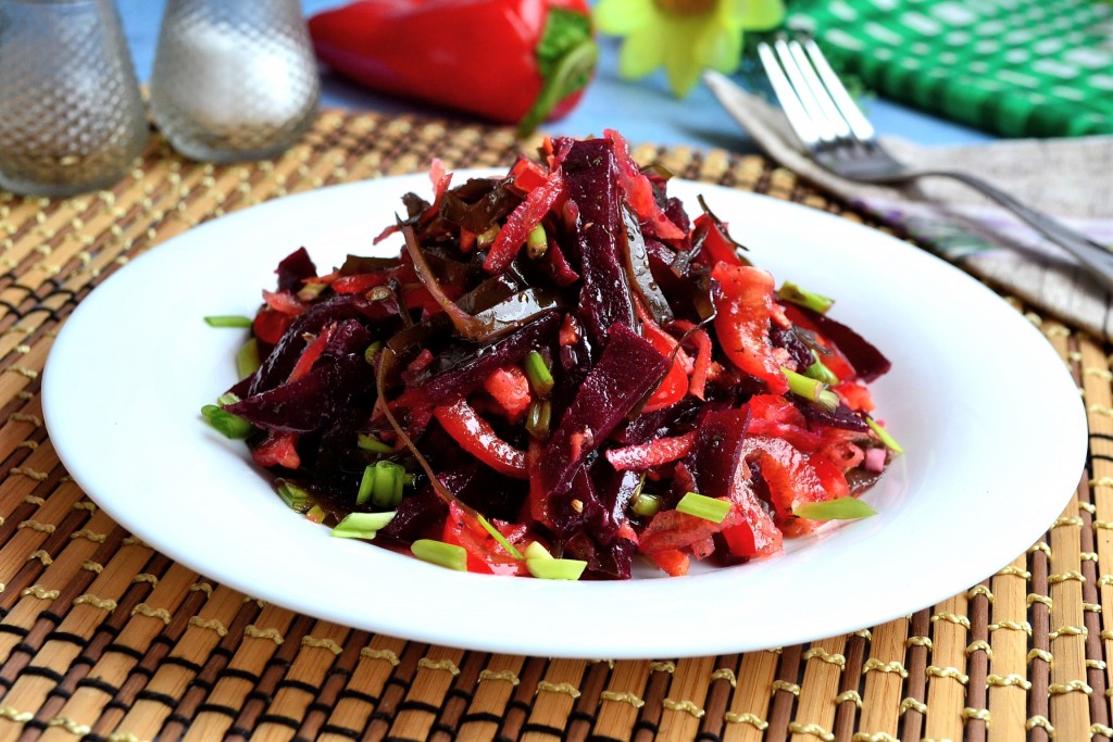Салат із буряка та болгарського перцю
